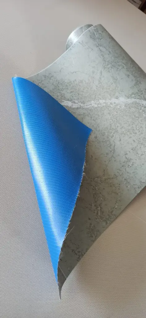 Piso Vinílico Rollo 2 x 20m - 01