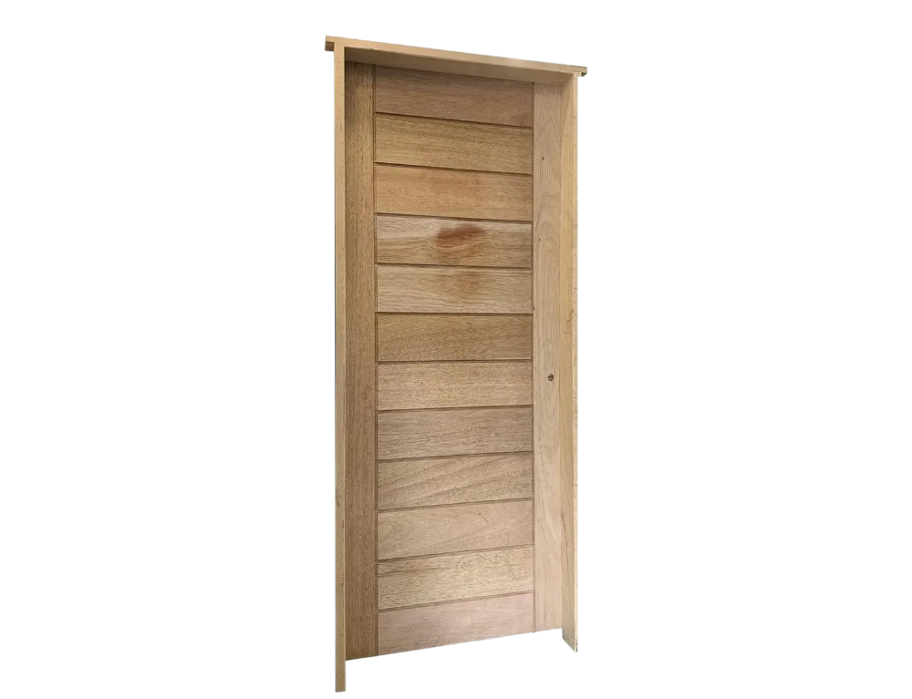 Puerta de Cedro Mara con Tableros Horizontales 