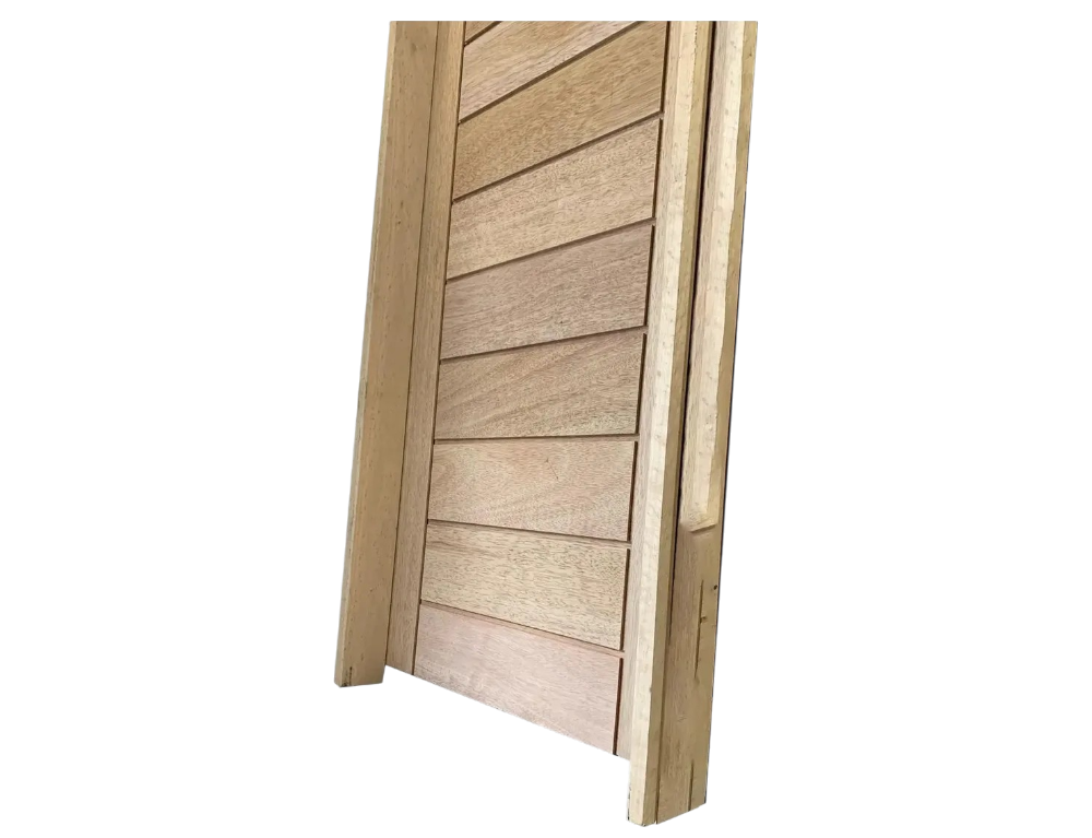 Puerta de Cedro Mara con Tableros Horizontales 