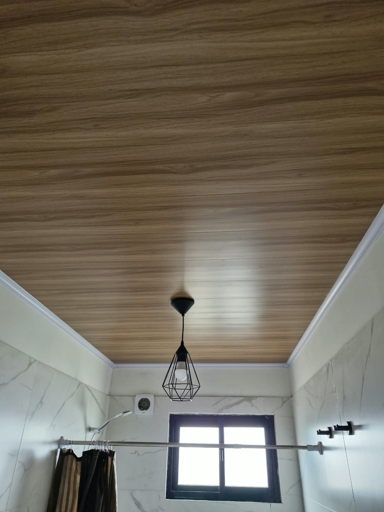 PVC Cielo Raso 8mm x 20cm 6m Madera 01