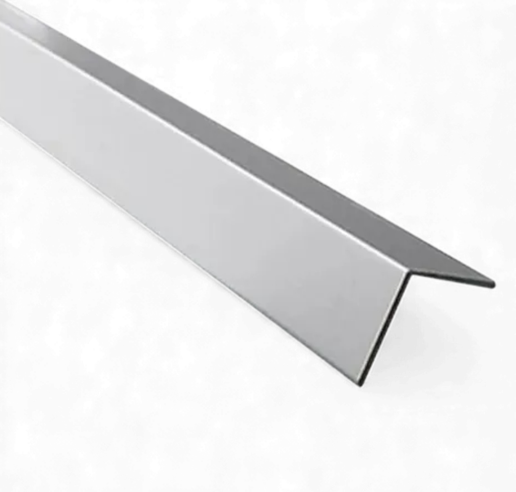 Angulo Aluminio Policarbonato 30 x 17 x 1mm x 2,1m	