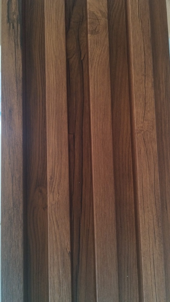 WPC Nogal Oscuro Veteado 2.90 m x  24mm x16.9 cm x 2 cm WF05